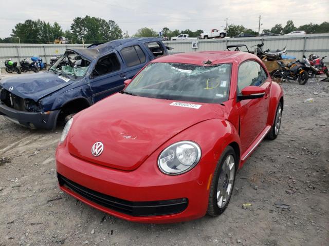 Photo 2 from auction – 2012 VOLKSWAGEN BEETLE with VIN 3VWJP7AT4CM602951