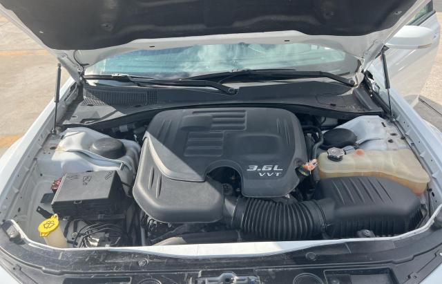 Photo 7 from auction – 2018 CHRYSLER 300 S with VIN 2C3CCABG7JH266685