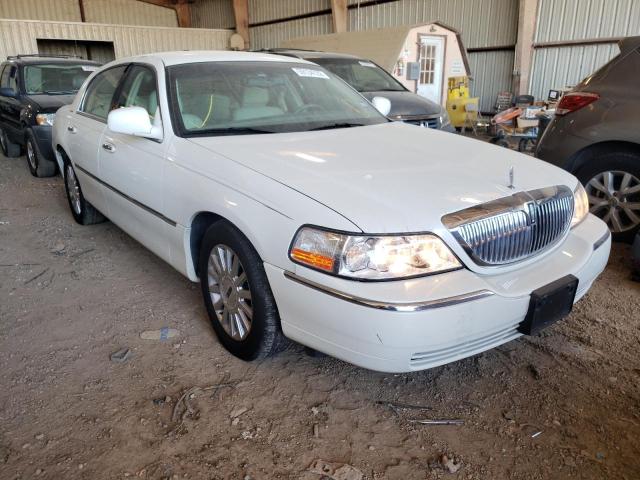 Photo 1 from auction – 2003 LINCOLN TOWN CAR E with VIN 1LNHM81WX3Y655518