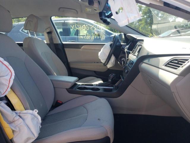 Photo 5 from auction – 2016 HYUNDAI SONATA SE with VIN 5NPE24AF8GH264865