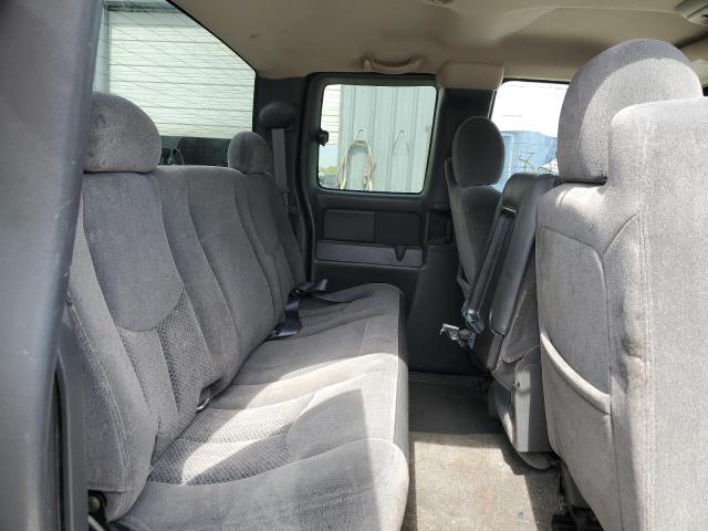 Photo 6 from auction – 2005 CHEVROLET SILVERADO with VIN 1GCEK19TX5E183727