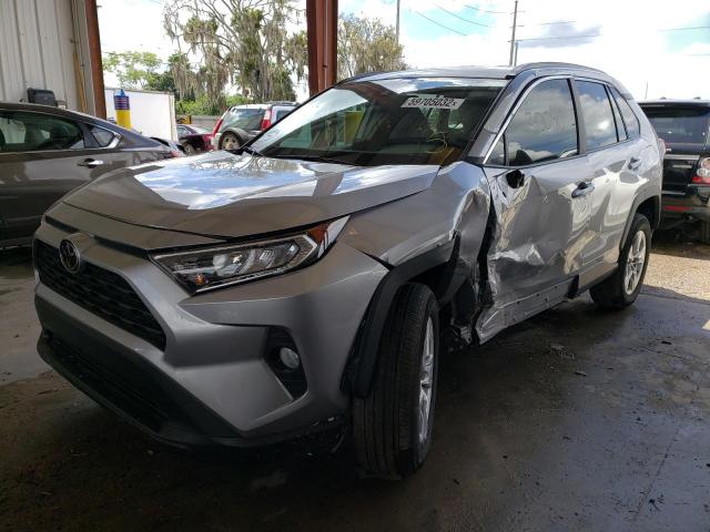 Photo 2 from auction – 2020 TOYOTA RAV4 XLE with VIN 2T3W1RFV4LC063361