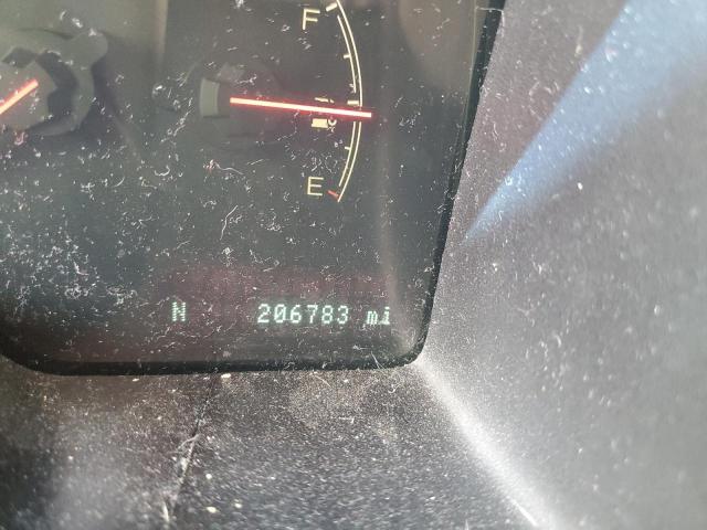 Photo 8 from auction – 2004 LINCOLN NAVIGATOR with VIN 5LMFU28R04LJ20049