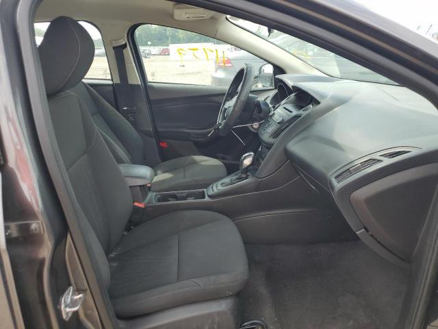 Photo 5 from auction – 2016 FORD FOCUS SE with VIN 1FADP3K22GL352489