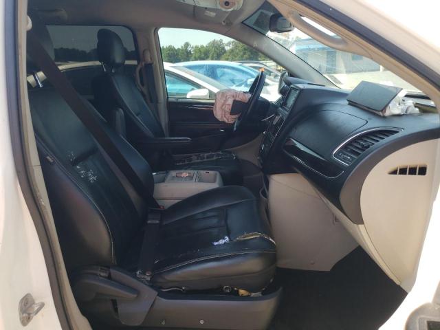 Photo 5 from auction – 2012 CHRYSLER TOWN & COU with VIN 2C4RC1BG6CR423125