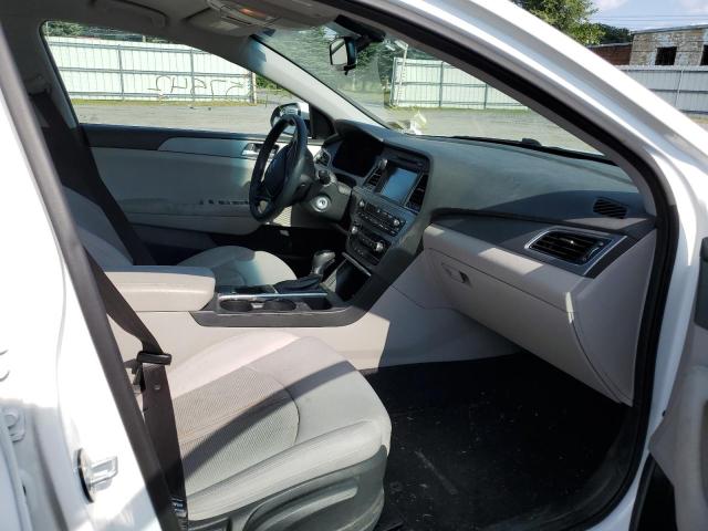 Photo 5 from auction – 2016 HYUNDAI SONATA SE with VIN 5NPE24AF1GH296301