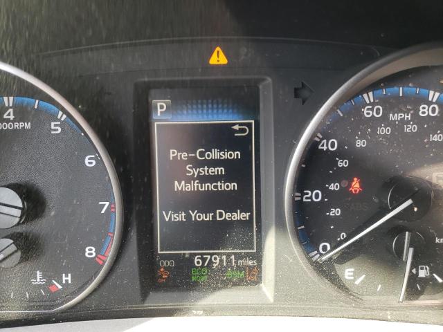 Photo 8 from auction – 2017 TOYOTA RAV4 XLE with VIN 2T3RFREV0HW692346