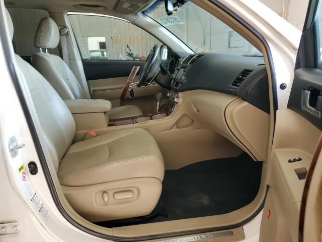 Photo 5 from auction – 2013 TOYOTA HIGHLANDER with VIN 5TDDK3EH1DS255707