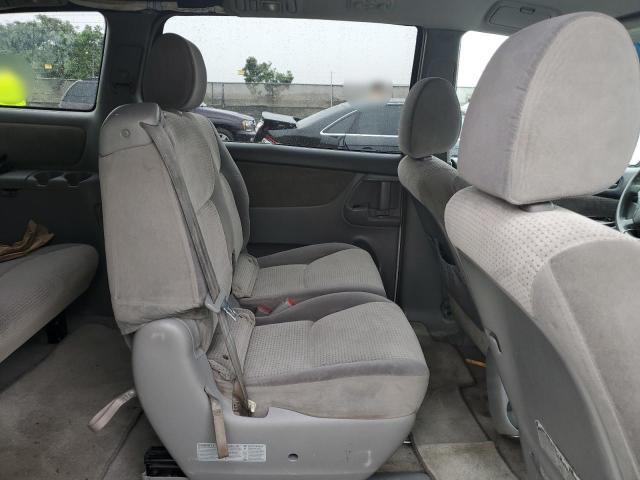 Photo 6 from auction – 2010 TOYOTA SIENNA CE with VIN 5TDKK4CC1AS330700