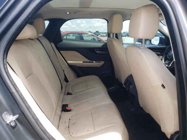 Photo 6 from auction – 2017 JAGUAR F-PACE PRE with VIN SADCJ2BV7HA093804