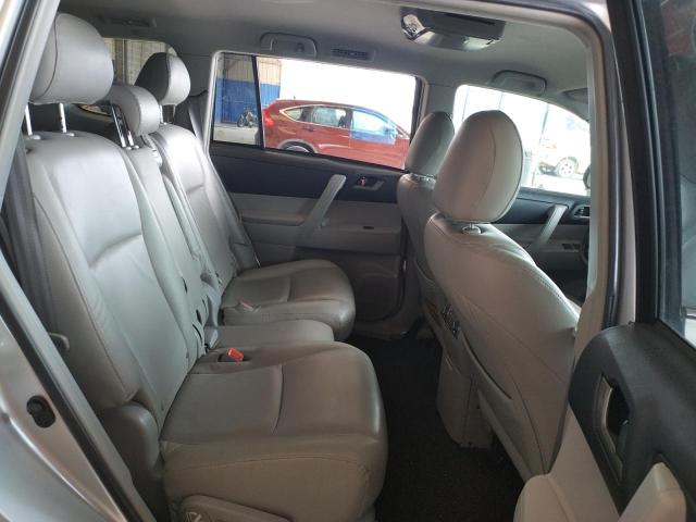 Photo 6 from auction – 2013 TOYOTA HIGHLANDER with VIN 5TDZK3EH9DS100120