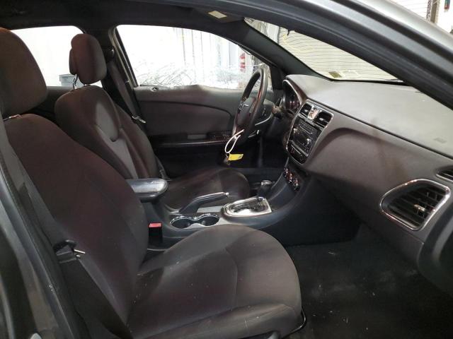 Photo 5 from auction – 2012 CHRYSLER 200 LX with VIN 1C3CCBAB3CN282386