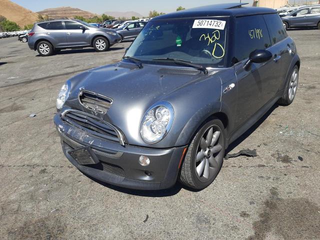 Photo 2 from auction – 2005 MINI COOPER S with VIN WMWRE33425TD97886