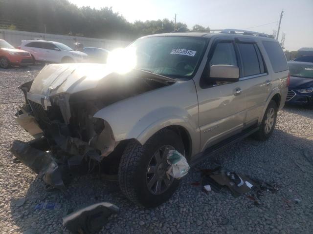 Photo 2 from auction – 2004 LINCOLN NAVIGATOR with VIN 5LMFU27R84LJ26909