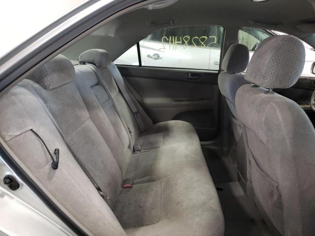 Photo 6 from auction – 2004 TOYOTA CAMRY LE with VIN 4T1BE32K24U857571