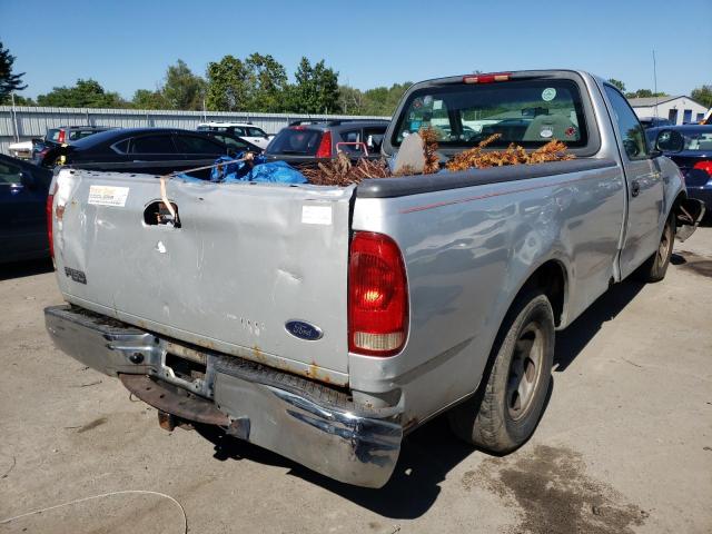 Photo 4 from auction – 2003 FORD F150 with VIN 1FTRF17223NA26318