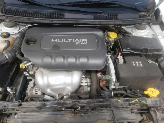 Photo 7 from auction – 2016 CHRYSLER 200 LIMITE with VIN 1C3CCCABXGN177498