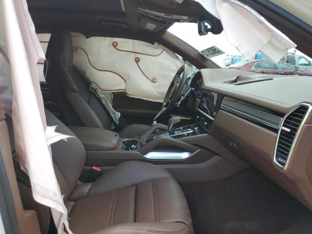 Photo 5 from auction – 2022 PORSCHE CAYENNE TU with VIN WP1AF2AY3NDA44186