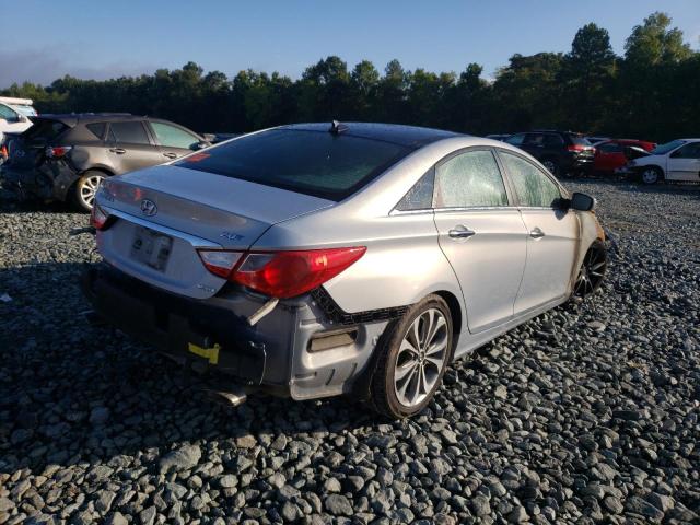 Photo 4 from auction – 2013 HYUNDAI SONATA SE with VIN 5NPEC4AB5DH796886