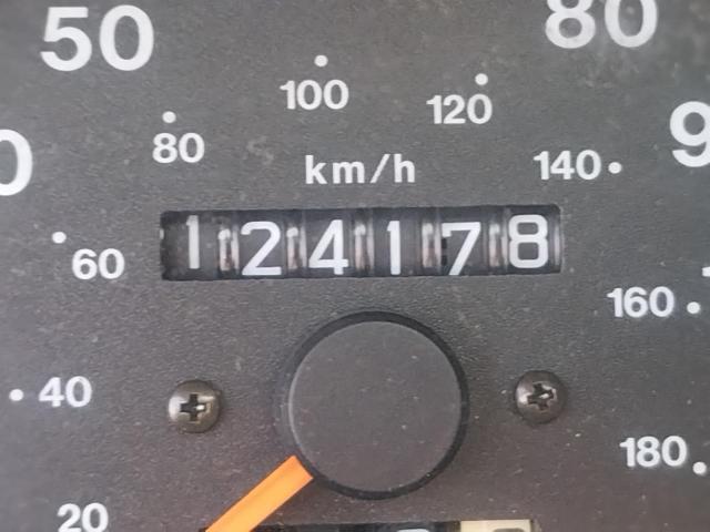 Photo 8 from auction – 1999 ISUZU AMIGO with VIN 4S2CK57D6X4376111