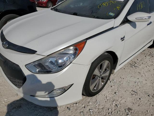 Photo 9 from auction – 2012 HYUNDAI SONATA HYB with VIN KMHEC4A44CA038590