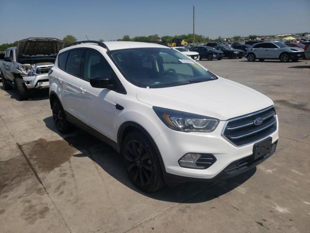 FORD ESCAPE SE 2018 with VIN 1FMCU9GDXJUB42506 - Photo from auction