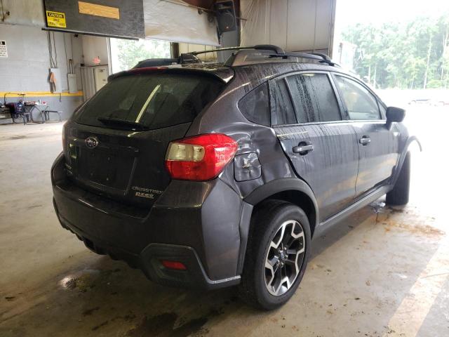 Photo 4 from auction – 2017 SUBARU CROSSTREK with VIN JF2GPAKC1HH252474