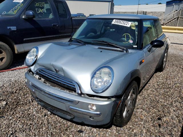 Photo 2 from auction – 2003 MINI COOPER with VIN WMWRC33493TE15433