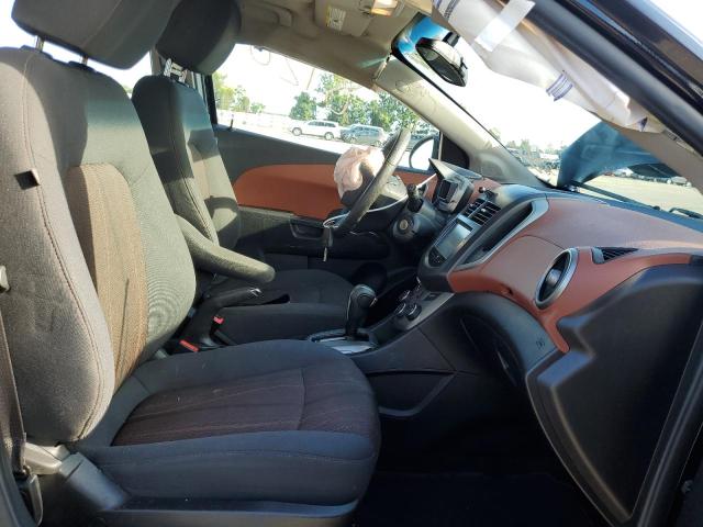 Photo 5 from auction – 2016 CHEVROLET SONIC LT with VIN 1G1JC6SB0G4163403