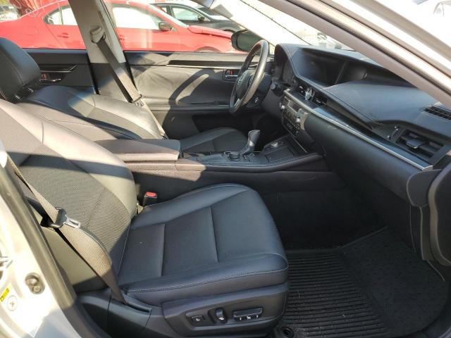 Foto 5 de la subasta – 2016 LEXUS ES 350 con VIN JTHBK1GG2G2223102