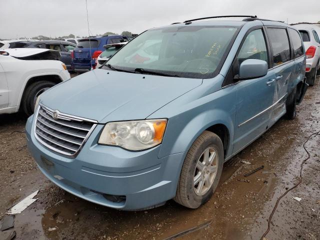Photo 2 from auction – 2010 CHRYSLER TOWN & COU with VIN 2A4RR8D14AR320440