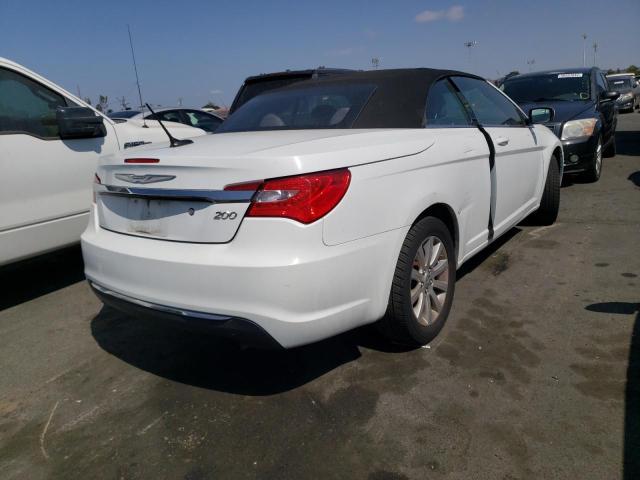 Photo 4 from auction – 2013 CHRYSLER 200 with VIN 1C3BCBEB3DN526979