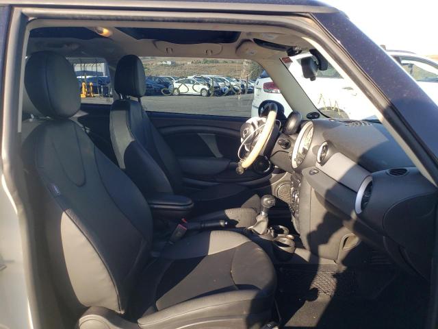 Photo 5 from auction – 2011 MINI COOPER with VIN WMWSU3C52BT097092