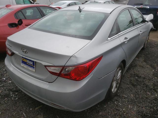 Photo 4 from auction – 2013 HYUNDAI SONATA GLS with VIN 5NPEB4AC3DH743924