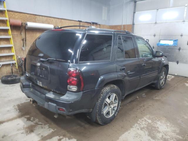 Photo 4 from auction – 2005 CHEVROLET TRAILBLAZE with VIN 1GNDT13S552215808