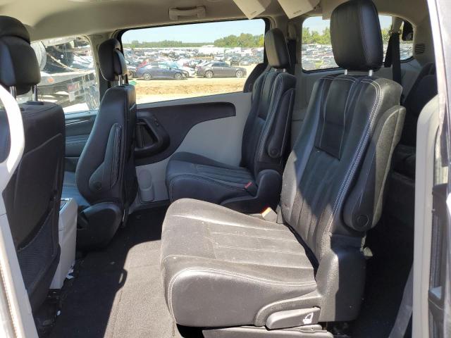 Photo 6 from auction – 2014 CHRYSLER TOWN & COU with VIN 2C4RC1BG7ER172408