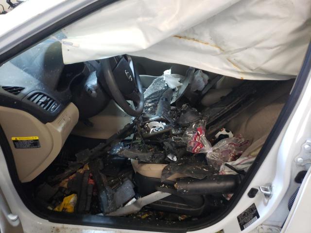 Photo 5 from auction – 2017 HYUNDAI ACCENT SE with VIN KMHCT4AEXHU345820