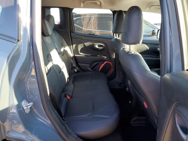 Photo 6 from auction – 2018 JEEP RENEGADE T with VIN ZACCJBCB2JPJ09359