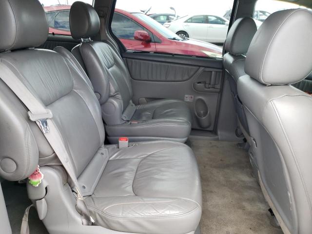 Photo 6 from auction – 2010 TOYOTA SIENNA XLE with VIN 5TDYK4CC2AS328514