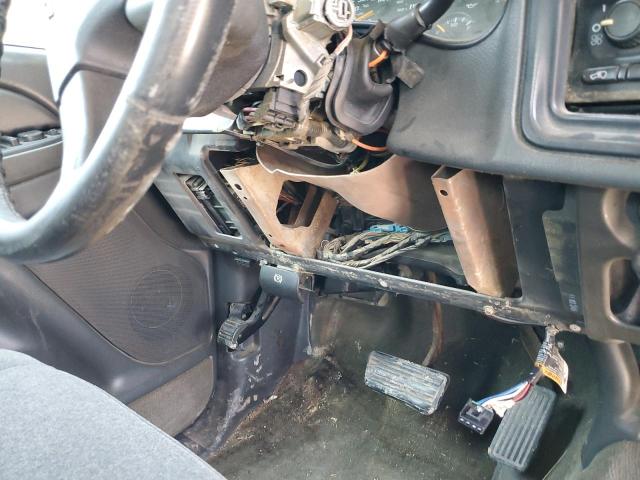 Zdjęcie 9 z aukcji – 2004 CHEVROLET SILVERADO z VIN 1GCHC23G14F176573