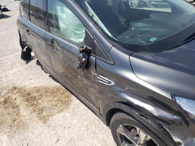Photo 9 from auction – 2017 FORD ESCAPE SE with VIN 1FMCU0GD4HUE91845