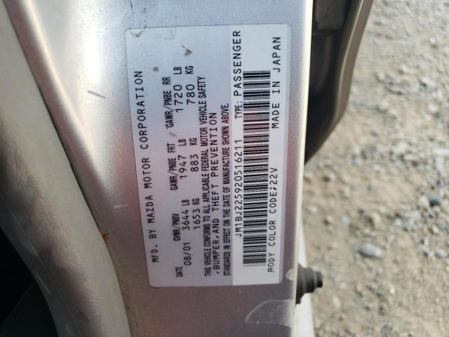 Photo 10 from auction – 2002 MAZDA PROTEGE DX with VIN JM1BJ225920516211