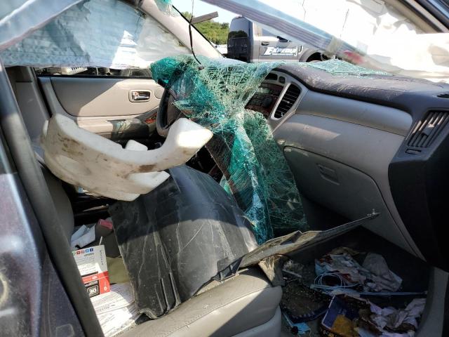 Photo 5 from auction – 2005 TOYOTA HIGHLANDER with VIN JTEEP21A550110744