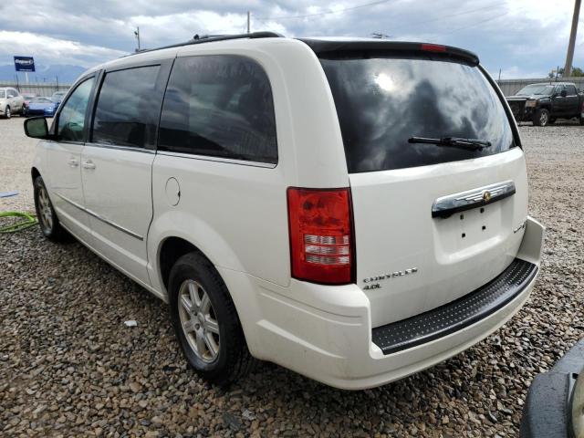 Photo 3 from auction – 2010 CHRYSLER TOWN & COU with VIN 2A4RR5DX2AR351379