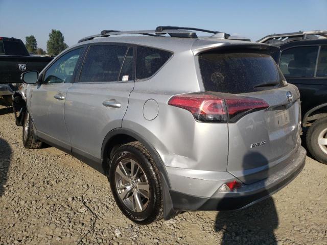 Photo 3 from auction – 2017 TOYOTA RAV4 XLE with VIN 2T3RFREV0HW692346
