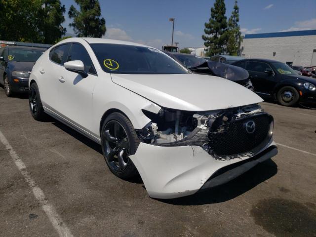 MAZDA 3 PREFERRE 2019 with VIN JM1BPAMMXK1140383 - Photo from auction