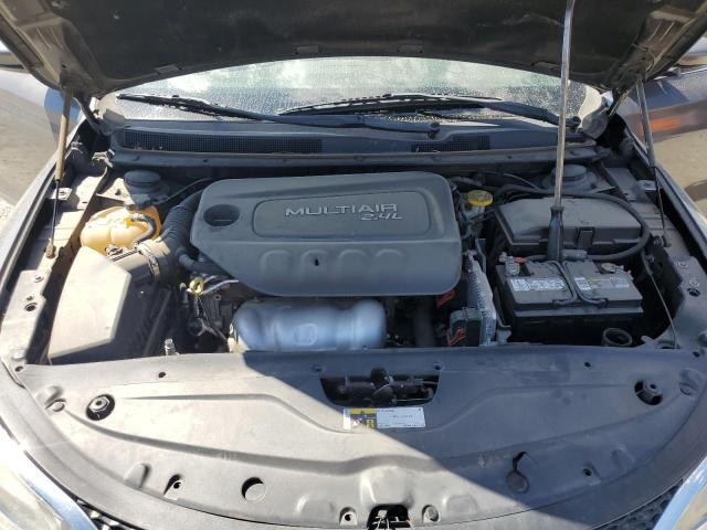 Photo 7 from auction – 2015 CHRYSLER 200 LIMITE with VIN 1C3CCCAB4FN703865