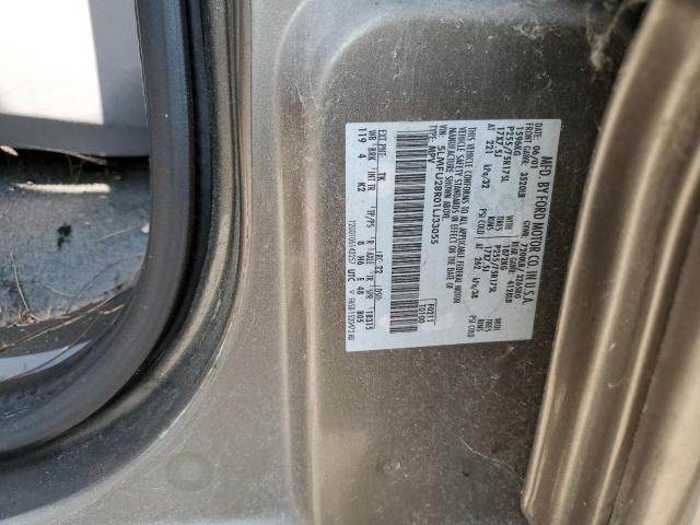 Photo 10 from auction – 2001 LINCOLN NAVIGATOR with VIN 5LMFU28R01LJ33055