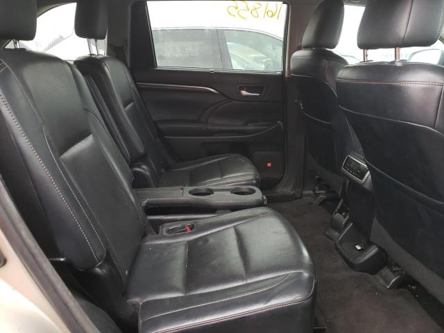 Photo 6 from auction – 2015 TOYOTA HIGHLANDER with VIN 5TDDKRFH7FS186025