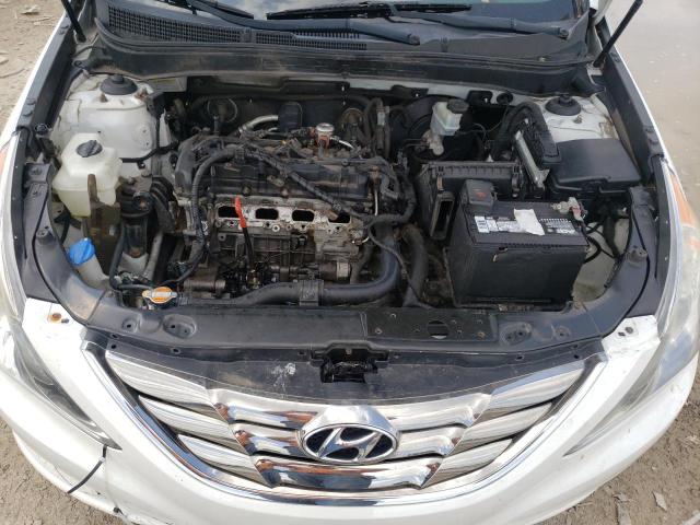 Photo 7 from auction – 2012 HYUNDAI SONATA SE with VIN 5NPEC4AC7CH310800
